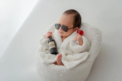 乐陵宝宝不哭不闹正常吗 乐陵宝宝不哭不闹正常吗